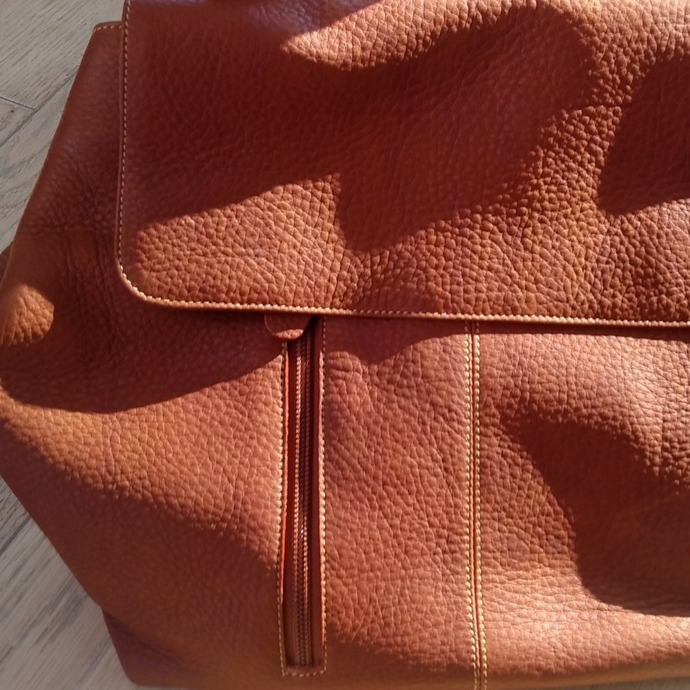 Made by hand Unii, brought in Thailand